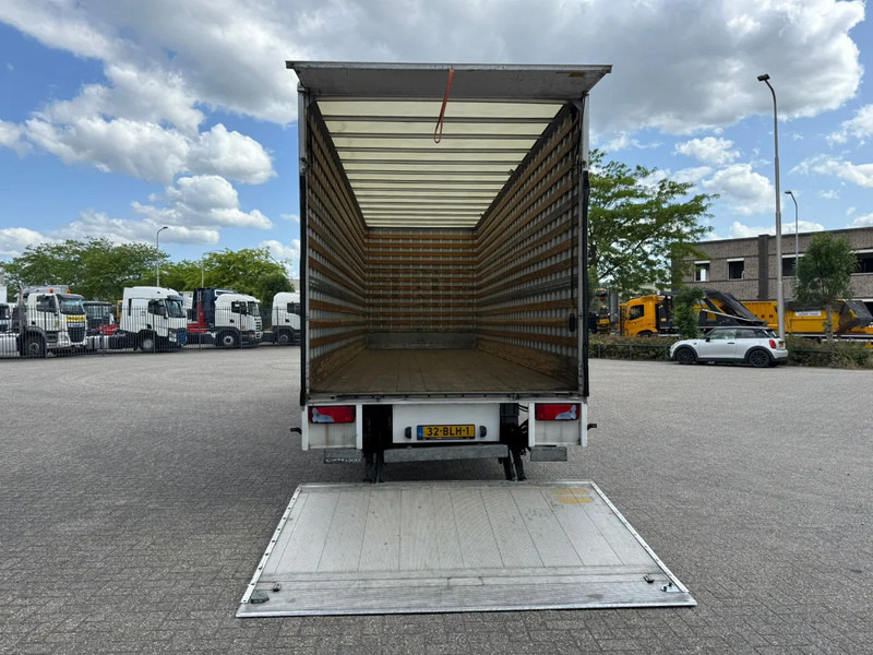 MAN TGL12.190 / NL TRUCK / ONLY:532353 KM / TUV:30-08-2025 / PLATFORM 1500KG / AIRCO / AUTOMATIC / EURO-6 / 2018 - Dobozos felépítményű teherautó: 5 kép. MAN TGL12.190 / NL TRUCK / ONLY:532353 KM / TUV:30-08-2025 / PLATFORM 1500KG / AIRCO / AUTOMATIC / EURO-6 / 2018 - Dobozos felépítményű teherautó: 5 kép.