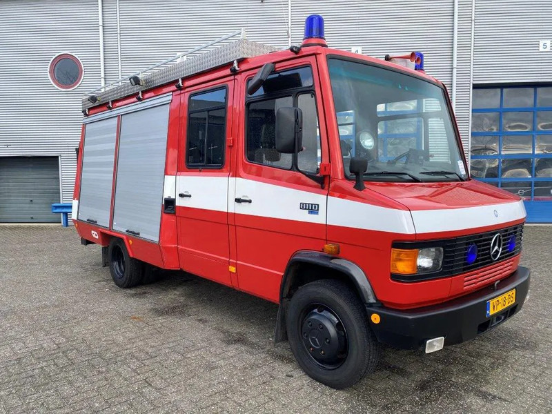 Mercedes-Benz 811D / NL VAN / DOUBLE CREWCAB / DOUBLE AIR REAR / TOP CONDITION / ONLY:16261 KM / MARGE!! / TUV:01-12-2025 / AUTOMATIC / 1992 - Tűzoltóautó: 1 kép. Mercedes-Benz 811D / NL VAN / DOUBLE CREWCAB / DOUBLE AIR REAR / TOP CONDITION / ONLY:16261 KM / MARGE!! / TUV:01-12-2025 / AUTOMATIC / 1992 - Tűzoltóautó: 1 kép.