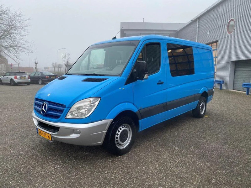 Mercedes-Benz Sprinter 311 CDI / NL VAN / TEMPOMAAT / AIRCO / AUTOMATIC / 2008 - Kis furgon: 1 kép. Mercedes-Benz Sprinter 311 CDI / NL VAN / TEMPOMAAT / AIRCO / AUTOMATIC / 2008 - Kis furgon: 1 kép.