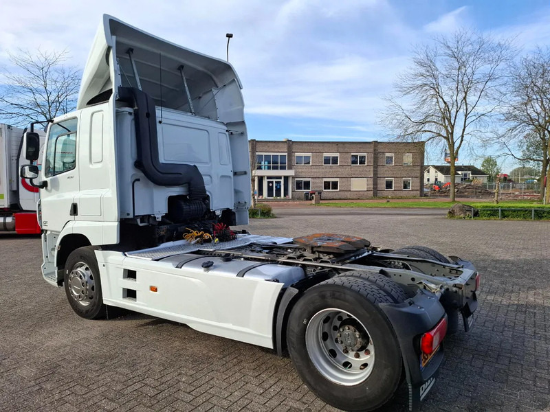 DAF CF 400 / NL TRUCK / TUV:12-10-2025 / ONLY:628745 KM / ACC / LWDS / AIRCO / SIDESKIRTS / AUTOMATIC / EURO-6 / 2016 - Nyergesvontató: 3 kép. DAF CF 400 / NL TRUCK / TUV:12-10-2025 / ONLY:628745 KM / ACC / LWDS / AIRCO / SIDESKIRTS / AUTOMATIC / EURO-6 / 2016 - Nyergesvontató: 3 kép.