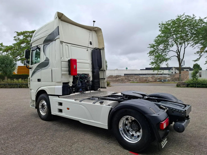 DAF XF106-460 / DEB / TUV:20-01-2026 / 753438 KM / FRIDGE / ACC / LWDS / GEN2 V2 TACHO / ALCOA / AUTOMATIC / EURO-6 / 2017 - Nyergesvontató: 3 kép. DAF XF106-460 / DEB / TUV:20-01-2026 / 753438 KM / FRIDGE / ACC / LWDS / GEN2 V2 TACHO / ALCOA / AUTOMATIC / EURO-6 / 2017 - Nyergesvontató: 3 kép.