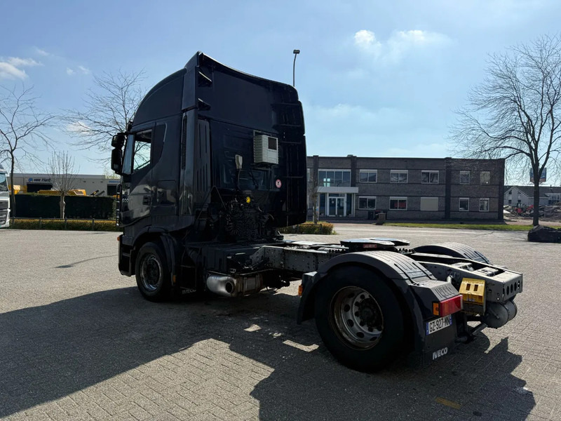 Iveco Stralis 500 / INTARDER / PARKCOOL / FRIDGE / 2XBED / AIRCO / SMART TACHO / AUTOMATIC / EURO-4 / 2008 - Nyergesvontató: 3 kép. Iveco Stralis 500 / INTARDER / PARKCOOL / FRIDGE / 2XBED / AIRCO / SMART TACHO / AUTOMATIC / EURO-4 / 2008 - Nyergesvontató: 3 kép.