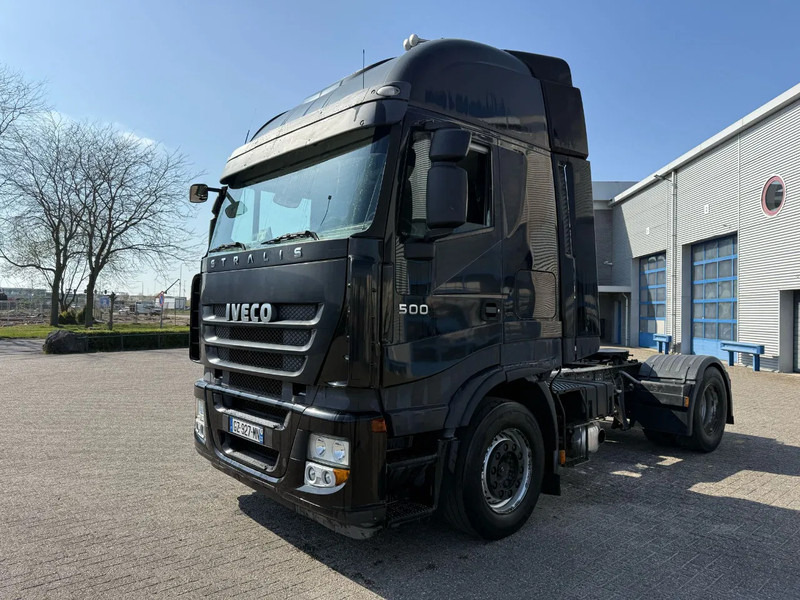 Iveco Stralis 500 / INTARDER / PARKCOOL / FRIDGE / 2XBED / AIRCO / SMART TACHO / AUTOMATIC / EURO-4 / 2008 - Nyergesvontató: 1 kép. Iveco Stralis 500 / INTARDER / PARKCOOL / FRIDGE / 2XBED / AIRCO / SMART TACHO / AUTOMATIC / EURO-4 / 2008 - Nyergesvontató: 1 kép.