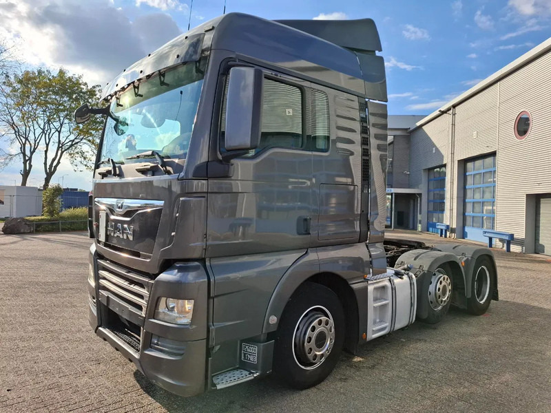 MAN TGX 26.460 / INTARDER / ACC / LWDS / LIFT AXLE / FRIDGE / 2XBED / AUTOMATIC / EURO-6 / 2020 - Nyergesvontató: 1 kép. MAN TGX 26.460 / INTARDER / ACC / LWDS / LIFT AXLE / FRIDGE / 2XBED / AUTOMATIC / EURO-6 / 2020 - Nyergesvontató: 1 kép.