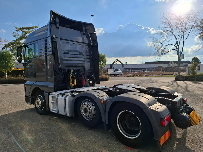 MAN TGX 26.460 / INTARDER / ACC / LWDS / LIFT AXLE / FRIDGE / 2XBED / AUTOMATIC / EURO-6 / 2020 - Nyergesvontató: 3 kép. MAN TGX 26.460 / INTARDER / ACC / LWDS / LIFT AXLE / FRIDGE / 2XBED / AUTOMATIC / EURO-6 / 2020 - Nyergesvontató: 3 kép.
