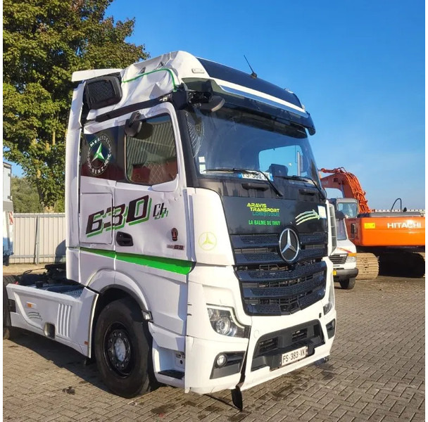 Mercedes-Benz ACTROS 1863 / ENGINE RUNNING / RETARDER / PARK-COOL /HYDRAULICS / ONLY: 268593KM / GIGA-SPACE / MIRRORCAM / AUTOMATIC / EURO-6 / - Nyergesvontató: 2 kép. Mercedes-Benz ACTROS 1863 / ENGINE RUNNING / RETARDER / PARK-COOL /HYDRAULICS / ONLY: 268593KM / GIGA-SPACE / MIRRORCAM / AUTOMATIC / EURO-6 / - Nyergesvontató: 2 kép.