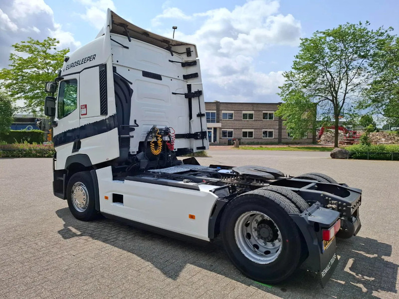 Renault T460 COMFORT / TUV:21-02-2026 / ONLY:614906 KM / DOUBLE TANK / CLEAN NL TRUCK / FRIDGE / SIDESKIRTS / AUTOMATIC / EURO-6 / 2019 - Nyergesvontató: 3 kép. Renault T460 COMFORT / TUV:21-02-2026 / ONLY:614906 KM / DOUBLE TANK / CLEAN NL TRUCK / FRIDGE / SIDESKIRTS / AUTOMATIC / EURO-6 / 2019 - Nyergesvontató: 3 kép.