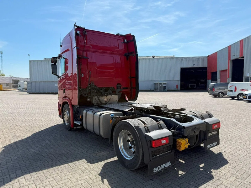 Scania NGS R500 / ENGINE RUNNING / RETARDER / HYDRAULICS / GERMAN TRUCK / ALCOA / FULL-AIR / AUTOMATIC / EURO-6 / 2018 - Nyergesvontató: 3 kép. Scania NGS R500 / ENGINE RUNNING / RETARDER / HYDRAULICS / GERMAN TRUCK / ALCOA / FULL-AIR / AUTOMATIC / EURO-6 / 2018 - Nyergesvontató: 3 kép.