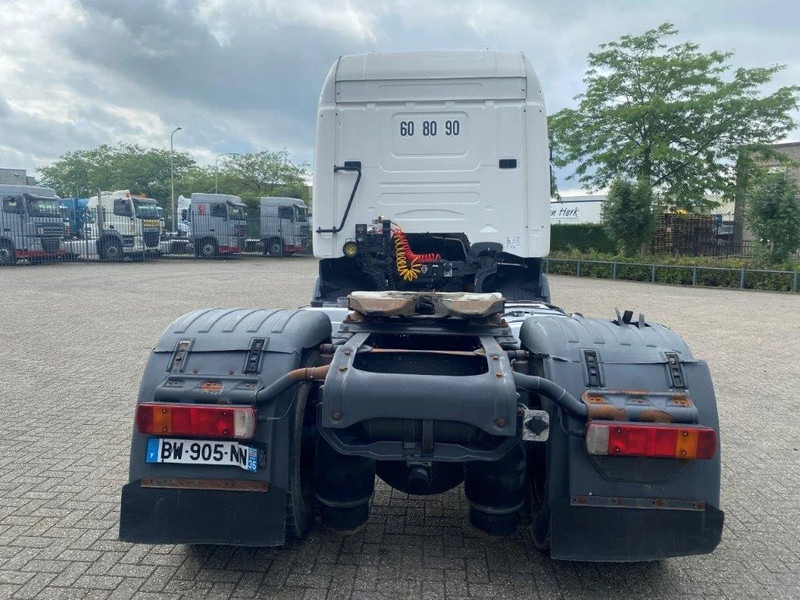 Scania R420 / RETARDER / HYDRAULICS / NO ADBLUE / MANUAL / EURO-3 / 2005 - Nyergesvontató: 4 kép. Scania R420 / RETARDER / HYDRAULICS / NO ADBLUE / MANUAL / EURO-3 / 2005 - Nyergesvontató: 4 kép.