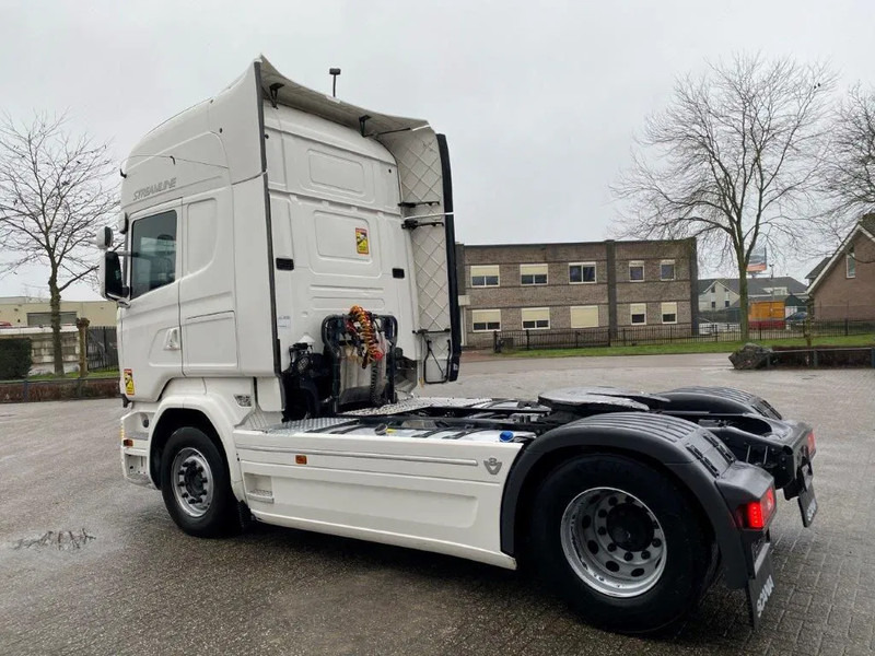 Scania R520 / AUTOMATIC / RETARDER / NAVI /LWDS / PARK-COOL / EURO-6 / 2017 - Nyergesvontató: 3 kép. Scania R520 / AUTOMATIC / RETARDER / NAVI /LWDS / PARK-COOL / EURO-6 / 2017 - Nyergesvontató: 3 kép.