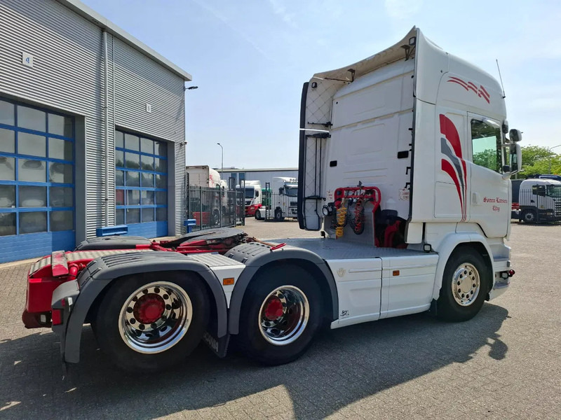 Scania R520 V8 / RETARDER / BOOGIE / FULL-AIR / ACC / LWDS / LEATHER / NAVI / XENON / FRIDGE / AUTOMATIC / EURO-6 / 2015 - Nyergesvontató: 5 kép. Scania R520 V8 / RETARDER / BOOGIE / FULL-AIR / ACC / LWDS / LEATHER / NAVI / XENON / FRIDGE / AUTOMATIC / EURO-6 / 2015 - Nyergesvontató: 5 kép.
