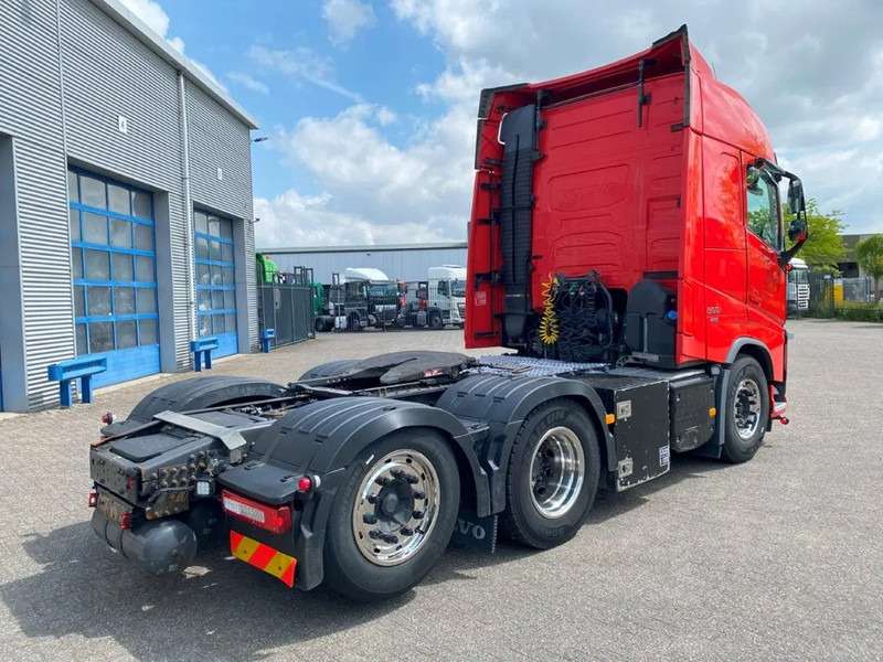 Volvo FH4-500 / VEB+ / 6X2 / ACC / FRIDGE / AUTOMATIC / EURO-6 / 2018 - Nyergesvontató: 5 kép. Volvo FH4-500 / VEB+ / 6X2 / ACC / FRIDGE / AUTOMATIC / EURO-6 / 2018 - Nyergesvontató: 5 kép.