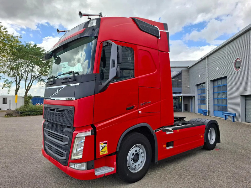 Volvo FH4-500 / VEB+ / LB-CHASSIS / DOUBLE TANK / I-PARKCOOL / TUV:19-06-2026 / TURBO COMPOUND / LWDS / AUTOMATIC / EURO-6 / 2020 - Nyergesvontató: 1 kép. Volvo FH4-500 / VEB+ / LB-CHASSIS / DOUBLE TANK / I-PARKCOOL / TUV:19-06-2026 / TURBO COMPOUND / LWDS / AUTOMATIC / EURO-6 / 2020 - Nyergesvontató: 1 kép.