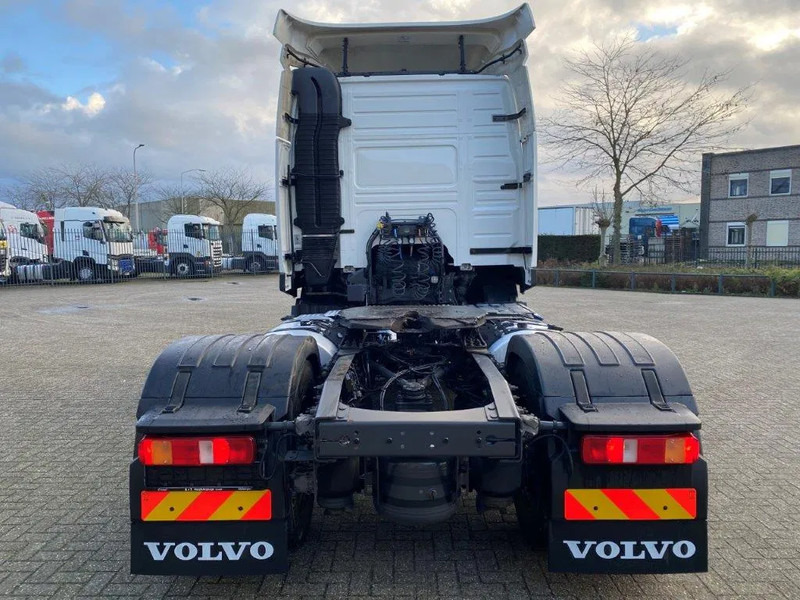 Volvo FM11-370 / GERMAN TRUCK / KB CHASSIS / VEB / ACC / LWDS / DOUBLE TANK / ONLY:763562 KM / AIRCO / AUTOMATIC / EURO-6 / 2018 - Nyergesvontató: 4 kép. Volvo FM11-370 / GERMAN TRUCK / KB CHASSIS / VEB / ACC / LWDS / DOUBLE TANK / ONLY:763562 KM / AIRCO / AUTOMATIC / EURO-6 / 2018 - Nyergesvontató: 4 kép.