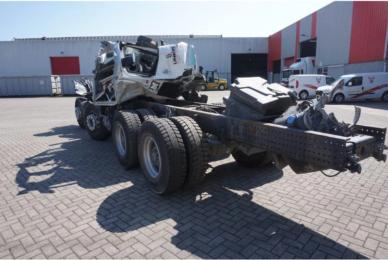 Renault C460 / 8X4 / BIG AXLE / FULL STEEL / 2 X LENKACHSE / EURO-6 / 2022 - Alvaz teherautó: 3 kép. Renault C460 / 8X4 / BIG AXLE / FULL STEEL / 2 X LENKACHSE / EURO-6 / 2022 - Alvaz teherautó: 3 kép.
