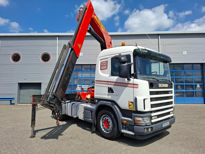 Scania 124G-420 / RETARDER / PALFINGER PK32080 / DOUBLE TANK / AIRCO / GOOD CONDITION / MANUAL / EURO-3 / 2004 - Darus autó: 3 kép. Scania 124G-420 / RETARDER / PALFINGER PK32080 / DOUBLE TANK / AIRCO / GOOD CONDITION / MANUAL / EURO-3 / 2004 - Darus autó: 3 kép.