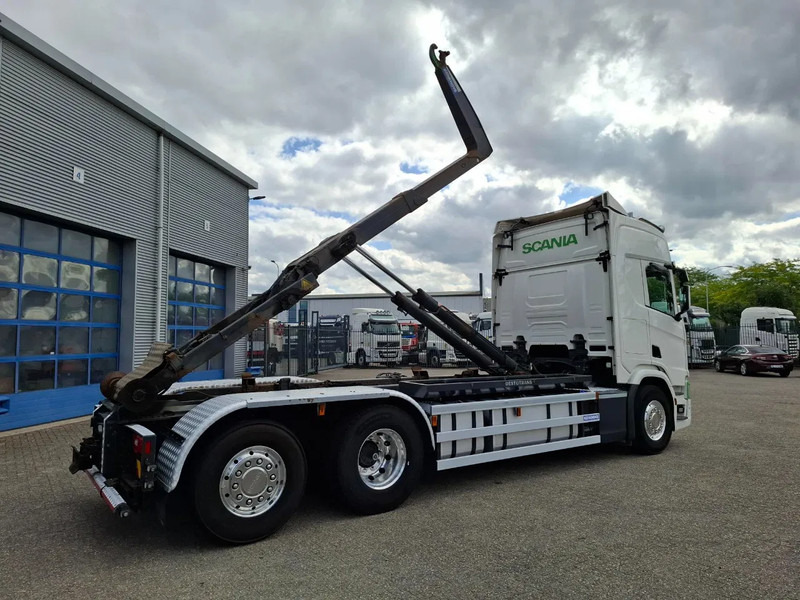 Scania NGS R500 / RETARDER / AJK HOOK 22 TON / LIFT+LENKACHSE / TUV:17-06-2026 / NAVI / LWDS / ALCOA / LEATER / AUTOMATIC / EURO-6 / 20 - Horgos rakodó teherautó: 5 kép. Scania NGS R500 / RETARDER / AJK HOOK 22 TON / LIFT+LENKACHSE / TUV:17-06-2026 / NAVI / LWDS / ALCOA / LEATER / AUTOMATIC / EURO-6 / 20 - Horgos rakodó teherautó: 5 kép.