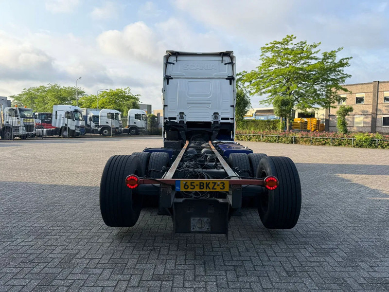 Scania NGS S500 / NL TRUCK / TUV:11-03-2026 / PARKCOOL / DOUBLE TANK / LEATHER / ALCOA / AUTOMATIC / EURO-6 / 2018 - Alvaz teherautó: 4 kép. Scania NGS S500 / NL TRUCK / TUV:11-03-2026 / PARKCOOL / DOUBLE TANK / LEATHER / ALCOA / AUTOMATIC / EURO-6 / 2018 - Alvaz teherautó: 4 kép.