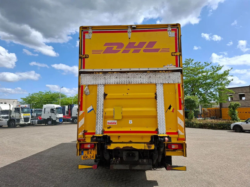 Volvo FH13-420 / NL TRUCK / PLATFORM 2000KG / AIRCO / FRIDGE / AUTOMATIC / EURO-5 / 2010 - Dobozos felépítményű teherautó: 5 kép. Volvo FH13-420 / NL TRUCK / PLATFORM 2000KG / AIRCO / FRIDGE / AUTOMATIC / EURO-5 / 2010 - Dobozos felépítményű teherautó: 5 kép.