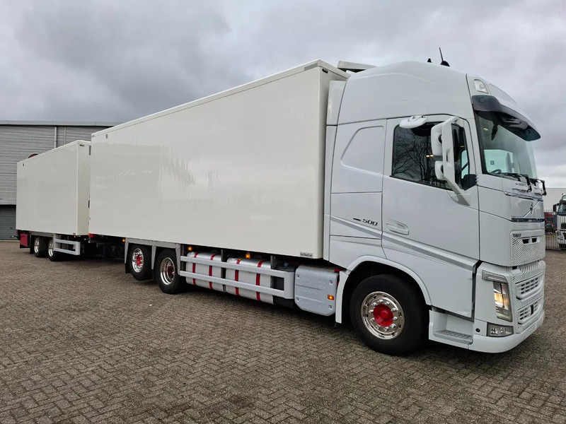 Volvo FH4-500 / RETARDER / XL / CHEREAU / VEB+ / I-PARKCOOL / ACC / LWDS / 2XTHERMOKING UT1200 / FULL-AIR / EURO-6 / 2021 - Hűtős teherautó: 2 kép. Volvo FH4-500 / RETARDER / XL / CHEREAU / VEB+ / I-PARKCOOL / ACC / LWDS / 2XTHERMOKING UT1200 / FULL-AIR / EURO-6 / 2021 - Hűtős teherautó: 2 kép.