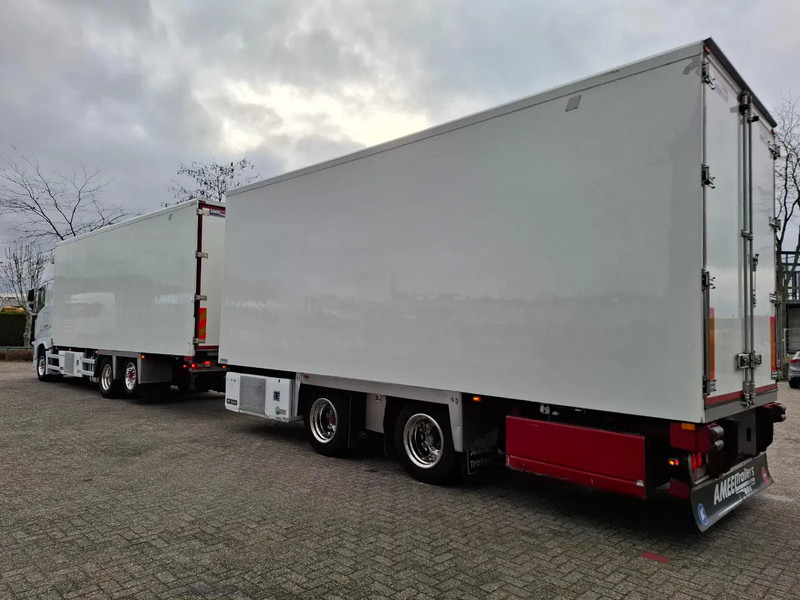 Volvo FH4-500 / RETARDER / XL / CHEREAU / VEB+ / I-PARKCOOL / ACC / LWDS / 2XTHERMOKING UT1200 / FULL-AIR / EURO-6 / 2021 - Hűtős teherautó: 3 kép. Volvo FH4-500 / RETARDER / XL / CHEREAU / VEB+ / I-PARKCOOL / ACC / LWDS / 2XTHERMOKING UT1200 / FULL-AIR / EURO-6 / 2021 - Hűtős teherautó: 3 kép.