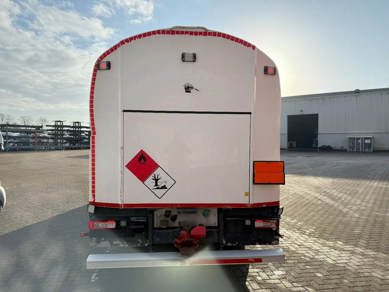 Volvo FH5-500 6X2 / ENGINE RUNNING / LIFT+LENKACHSE / FULL AIR / ADR / EUROTANK / 9-TON FRONT AXLE / EURO-6 / 2022 - Tartályos teherautó: 4 kép. Volvo FH5-500 6X2 / ENGINE RUNNING / LIFT+LENKACHSE / FULL AIR / ADR / EUROTANK / 9-TON FRONT AXLE / EURO-6 / 2022 - Tartályos teherautó: 4 kép.