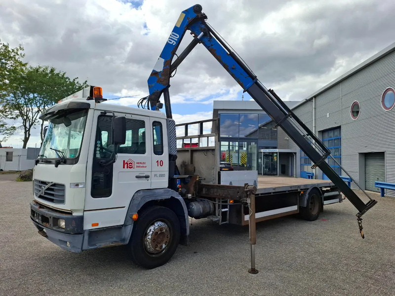 Volvo FL6-220 / HMF 910 / REMOTE / ONLY:493620 KM / AIRCO / FULL-AIR / MANUAL / EURO-3 / 2003 - Darus autó: 1 kép. Volvo FL6-220 / HMF 910 / REMOTE / ONLY:493620 KM / AIRCO / FULL-AIR / MANUAL / EURO-3 / 2003 - Darus autó: 1 kép.