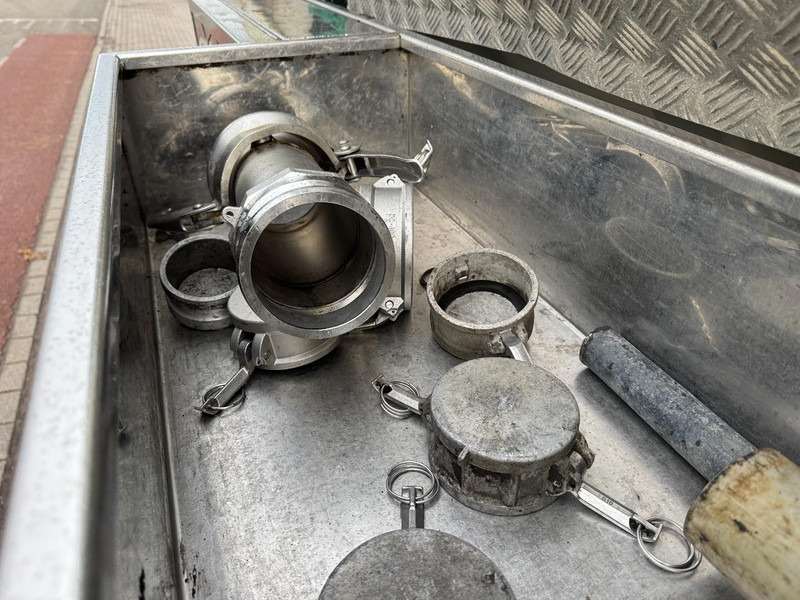 Szippantós autó Volvo FM460 6x2, Saug- & Druck, ADR/Gefahrgut Korp&Son: 17 kép.