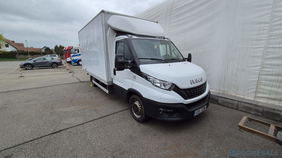 IVECO DAILY 35S16 skříň - 8 palet - Dobozos kisteherautó: 1 kép. IVECO DAILY 35S16 skříň - 8 palet - Dobozos kisteherautó: 1 kép.