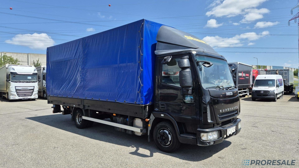 IVECO EUROCARGO ML 75E18 - valník s plachtou + zvedací čelo 1 t - Ponyvás teherautó: 1 kép. IVECO EUROCARGO ML 75E18 - valník s plachtou + zvedací čelo 1 t - Ponyvás teherautó: 1 kép.
