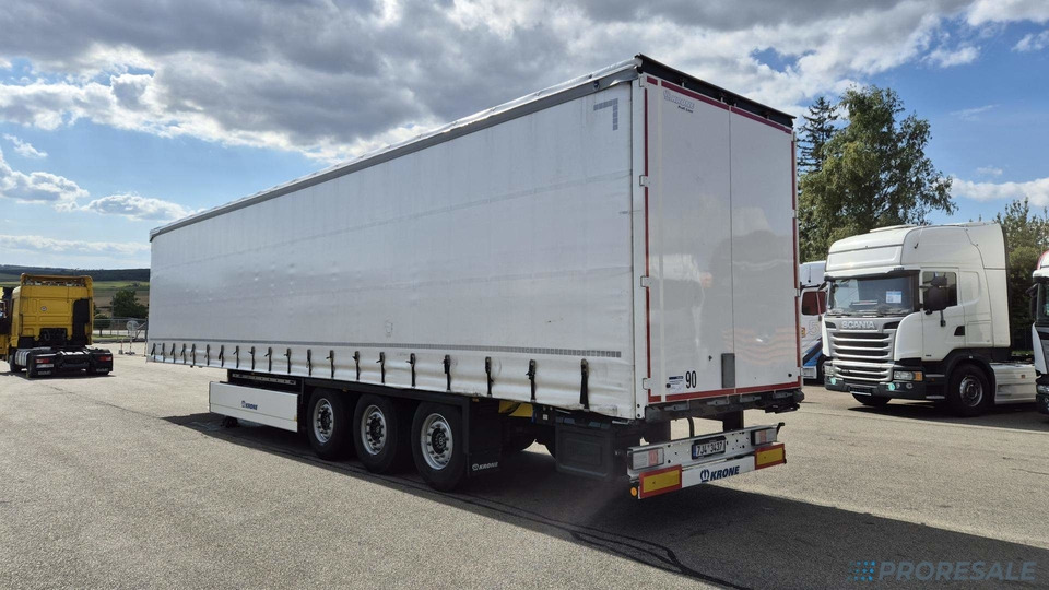 KRONE SD PROFI LINER + paletový koš + 2 x zvedací náprava - Ponyvás félpótkocsi: 3 kép. KRONE SD PROFI LINER + paletový koš + 2 x zvedací náprava - Ponyvás félpótkocsi: 3 kép.