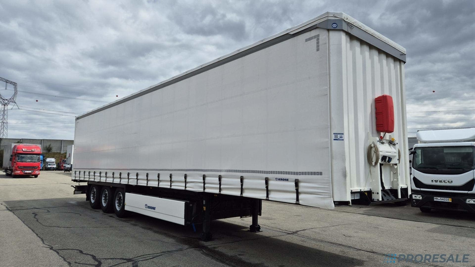 KRONE SD PROFI LINER + paletový koš + 2 x zvedací náprava - Ponyvás félpótkocsi: 1 kép. KRONE SD PROFI LINER + paletový koš + 2 x zvedací náprava - Ponyvás félpótkocsi: 1 kép.