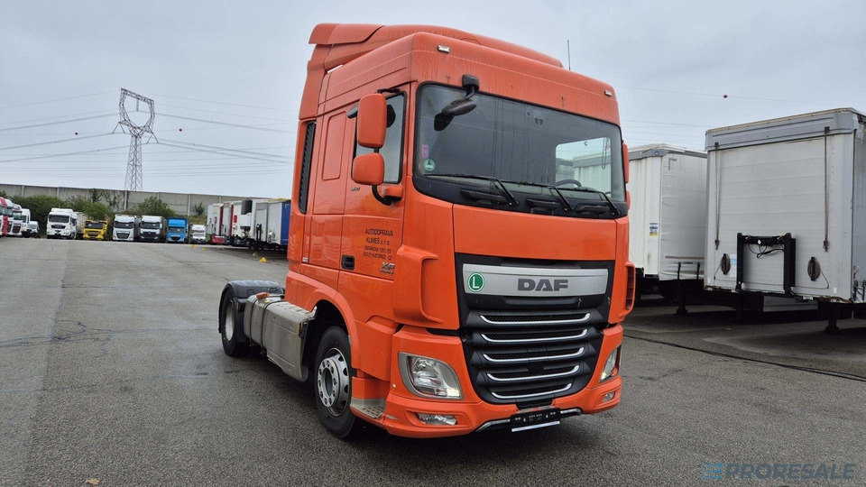 DAF XF 460 FT SC EURO 6 - Nyergesvontató: 1 kép. DAF XF 460 FT SC EURO 6 - Nyergesvontató: 1 kép.