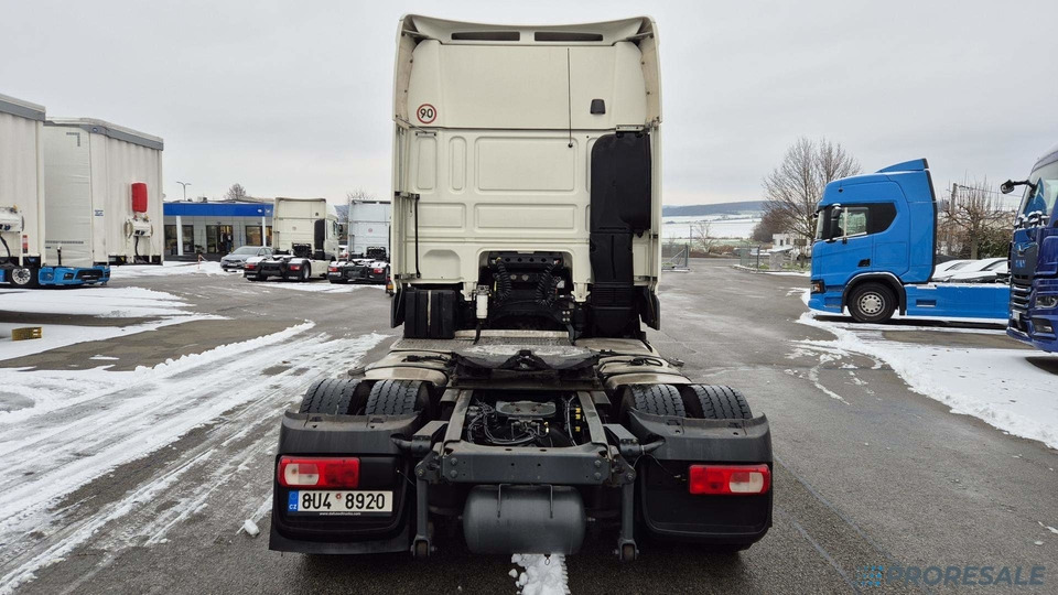 DAF XF 480 FT LOW DECK SSC EURO 6 - Nyergesvontató: 3 kép. DAF XF 480 FT LOW DECK SSC EURO 6 - Nyergesvontató: 3 kép.