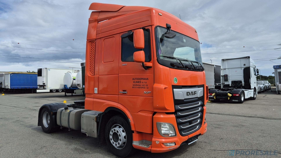 DAF XF 480 FT SC EURO 6 - Nyergesvontató: 1 kép. DAF XF 480 FT SC EURO 6 - Nyergesvontató: 1 kép.