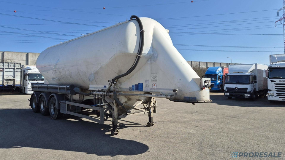 OSTATNÍ FELDBINDER EUT 40.3 SILOCISTERNA - 2 komory - 40 m3 - Silós félpótkocsi: 1 kép. OSTATNÍ FELDBINDER EUT 40.3 SILOCISTERNA - 2 komory - 40 m3 - Silós félpótkocsi: 1 kép.