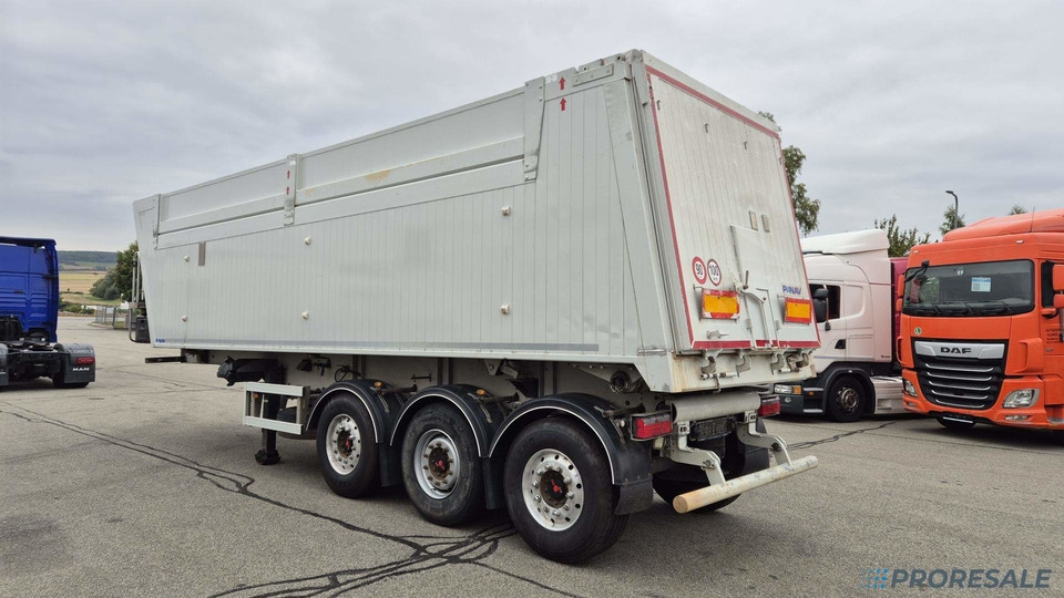 PANAV NS19 AH sklápěč 43 m3 - Fe / Al - Félpótkocsi billenőplatós: 1 kép. PANAV NS19 AH sklápěč 43 m3 - Fe / Al - Félpótkocsi billenőplatós: 1 kép.