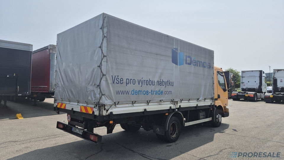 RENAULT MIDLUM 150.09/B EURO 3 - valník s plachtou - Ponyvás teherautó: 3 kép. RENAULT MIDLUM 150.09/B EURO 3 - valník s plachtou - Ponyvás teherautó: 3 kép.