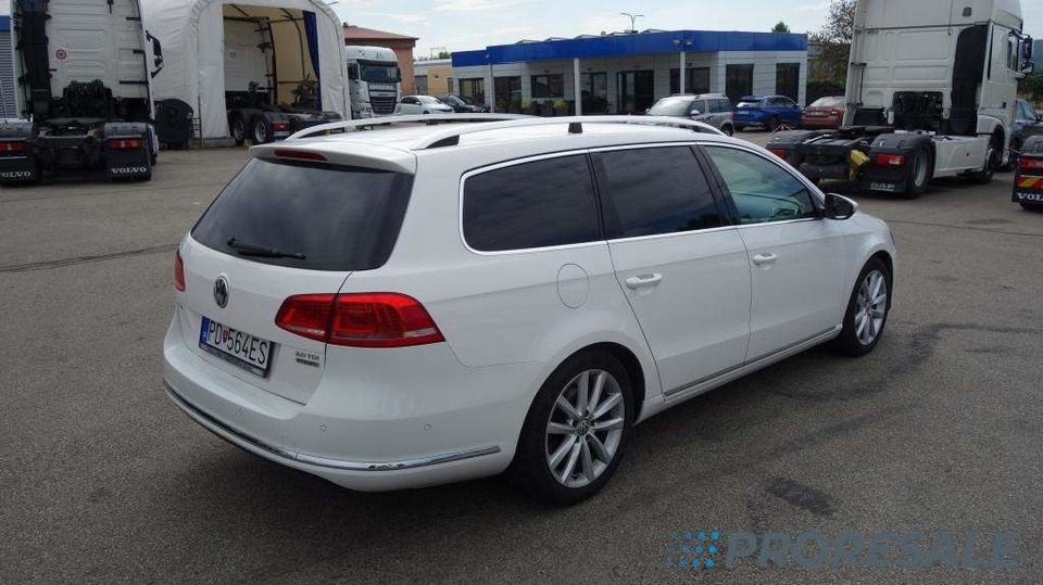 VOLKSWAGEN PASSAT VARIANT 2,0 TDi 103 KW - nelze odpočet DPH - Autó: 4 kép. VOLKSWAGEN PASSAT VARIANT 2,0 TDi 103 KW - nelze odpočet DPH - Autó: 4 kép.