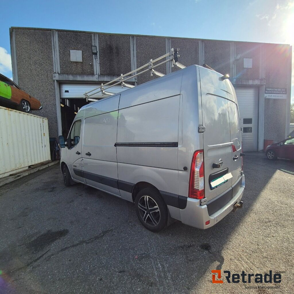 2014mod. NISSAN NISSAN NV400 - Autó: 5 kép. 2014mod. NISSAN NISSAN NV400 - Autó: 5 kép.