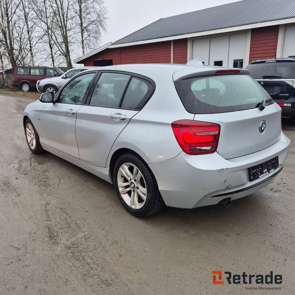 Bil BMW 1 SERIE 116i - Autó: 2 kép. Bil BMW 1 SERIE 116i - Autó: 2 kép.