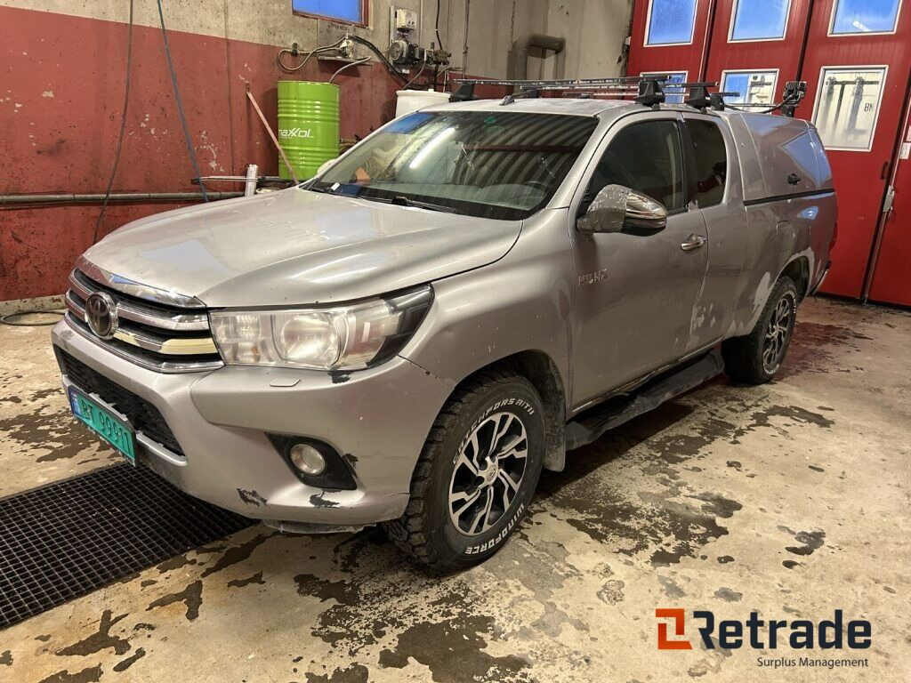 Bil Toyota Hilux X-cab ANIP (EU,N) - Autó: 1 kép. Bil Toyota Hilux X-cab ANIP (EU,N) - Autó: 1 kép.