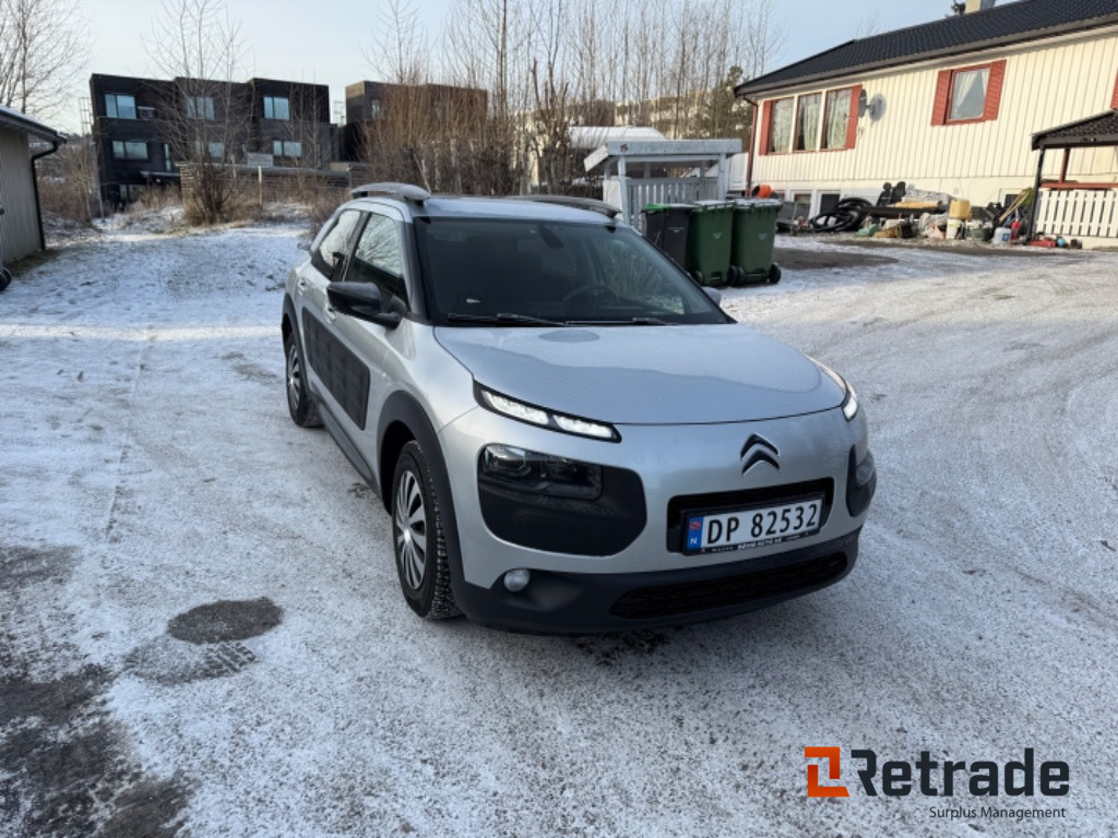 CITROEN C4 CACTUS EU godkjent i 2 år - Autó: 3 kép. CITROEN C4 CACTUS EU godkjent i 2 år - Autó: 3 kép.