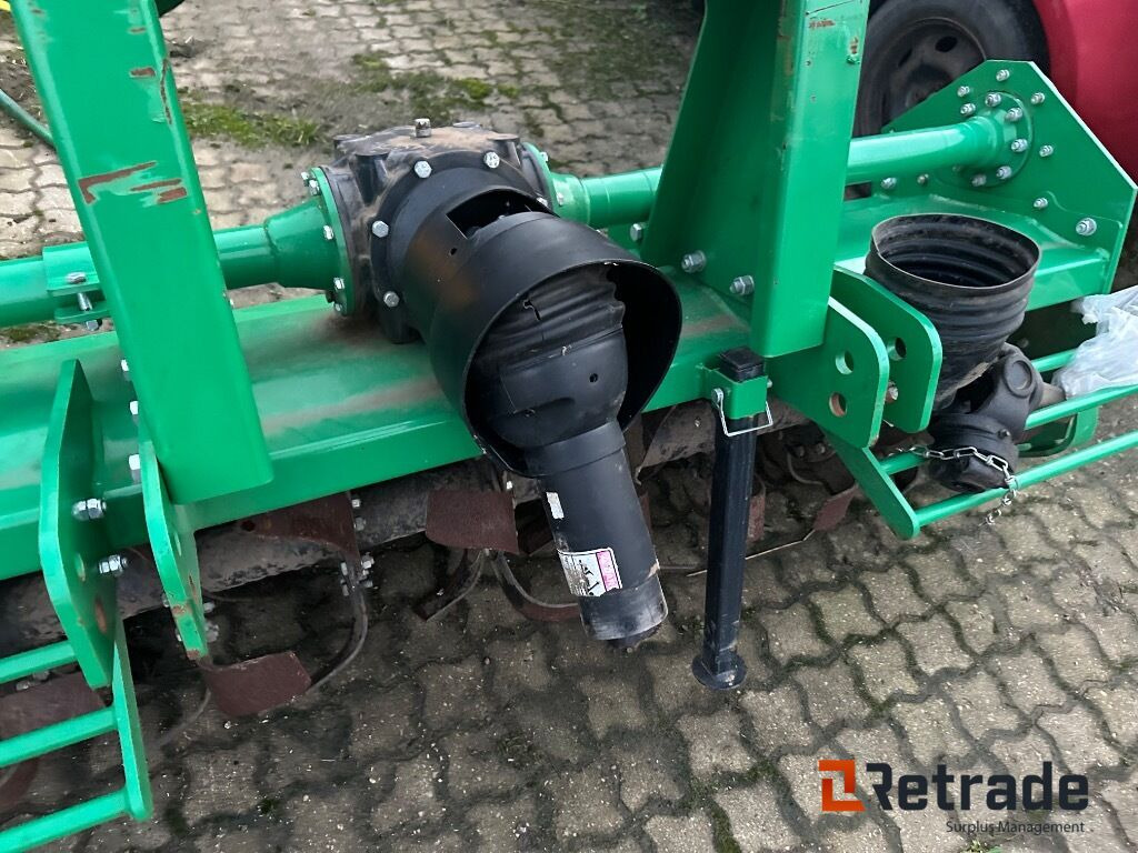 DK - tec 200B Slagleklipper - Szárzúzó: 4 kép. DK - tec 200B Slagleklipper - Szárzúzó: 4 kép.