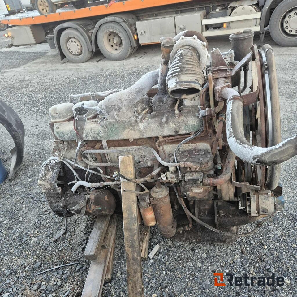 Diverse utstyr Volvo Td 120 - Motor - Teherautó: 1 kép. Diverse utstyr Volvo Td 120 - Motor - Teherautó: 1 kép.