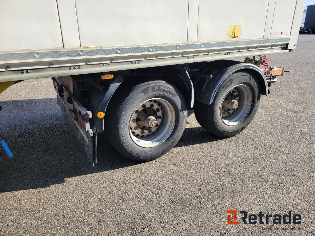 Dolly för trailer FLIEGL TDS 180 - Dolly pótkocsi: 3 kép. Dolly för trailer FLIEGL TDS 180 - Dolly pótkocsi: 3 kép.