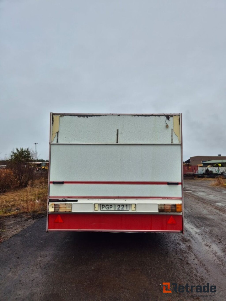 Husvagn KABE SAFIR GLE - Lakókocsi: 4 kép. Husvagn KABE SAFIR GLE - Lakókocsi: 4 kép.