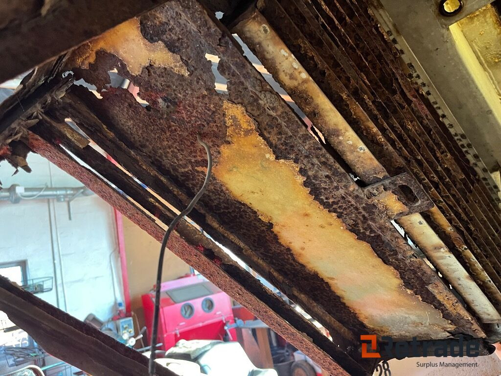 Gumikerekes homlokrakodó Læssemaskine SCHAEFF SKL 831 Læssemaskine: 15 kép. Gumikerekes homlokrakodó Læssemaskine SCHAEFF SKL 831 Læssemaskine: 15 kép.