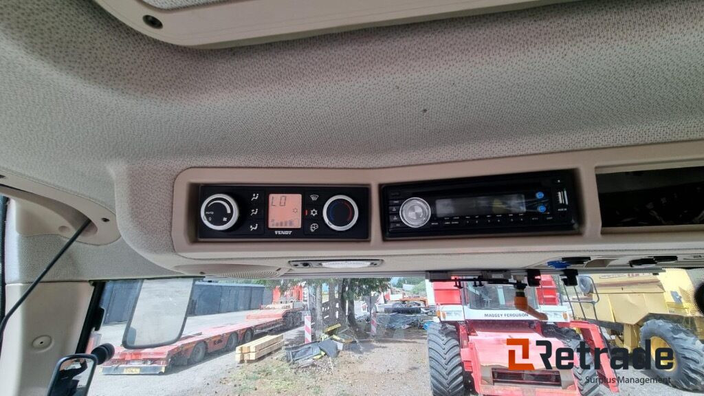 Fendt 722 Vario traktor - Mezőgazdasági gépek: 3 kép. Fendt 722 Vario traktor - Mezőgazdasági gépek: 3 kép.