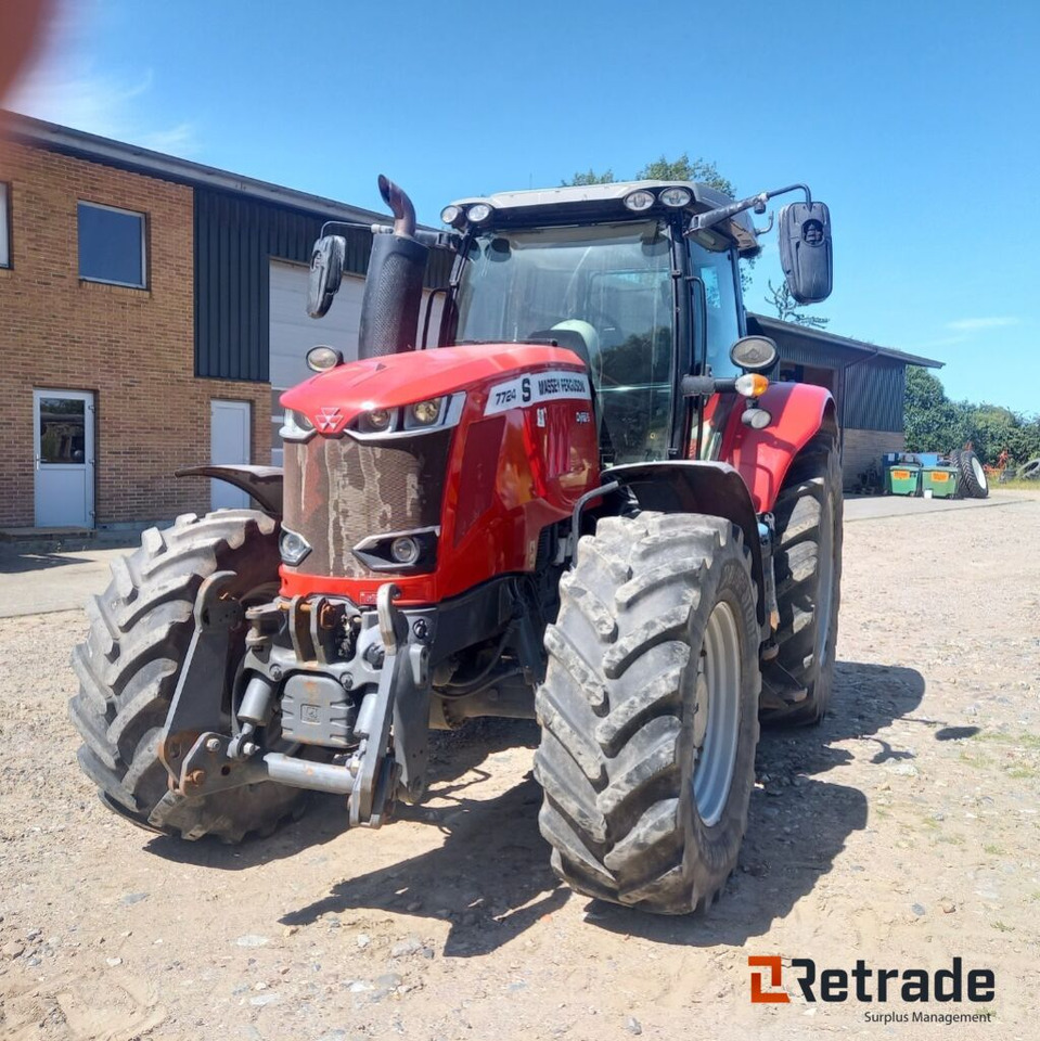 Traktor Massey Ferguson 7724 S 4WD Traktor Dyna 6 - Mezőgazdasági gépek: 3 kép. Traktor Massey Ferguson 7724 S 4WD Traktor Dyna 6 - Mezőgazdasági gépek: 3 kép.